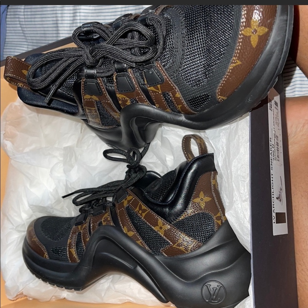SIZE 39 Birthday shoes only wore once.